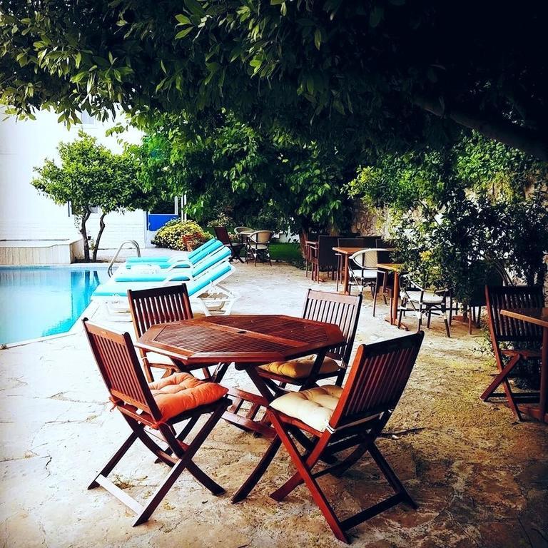 Parla Apart Hotel Çeşme 외부 사진
