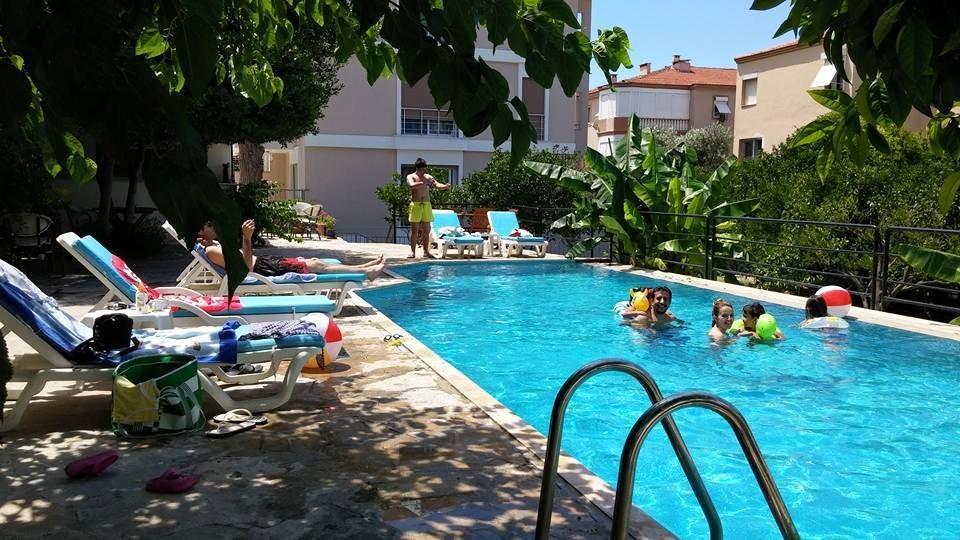 Parla Apart Hotel Çeşme 외부 사진