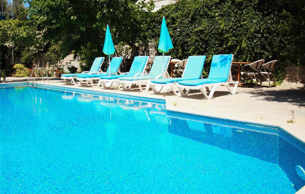 Parla Apart Hotel Çeşme 외부 사진