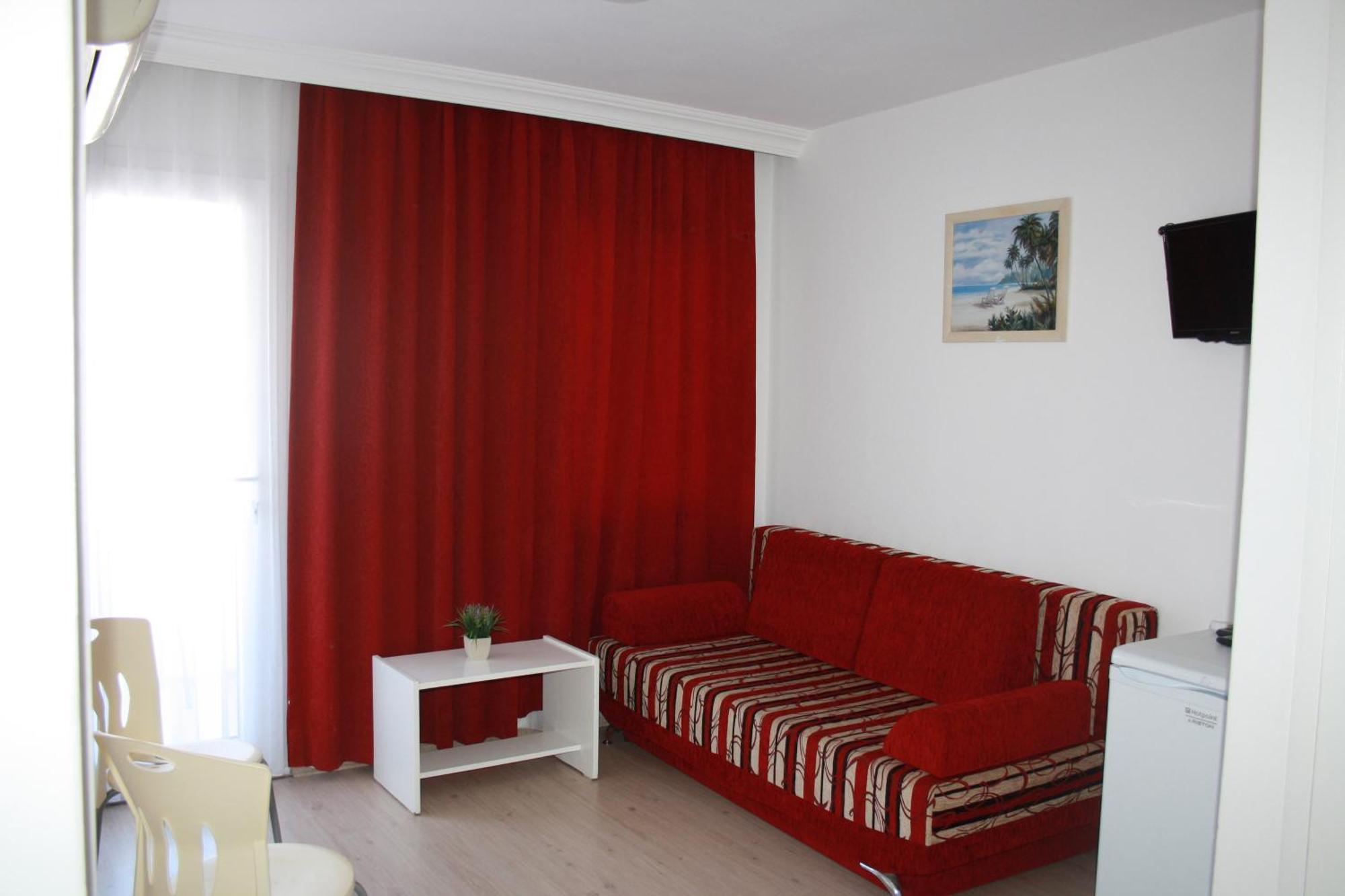 Parla Apart Hotel Çeşme 외부 사진