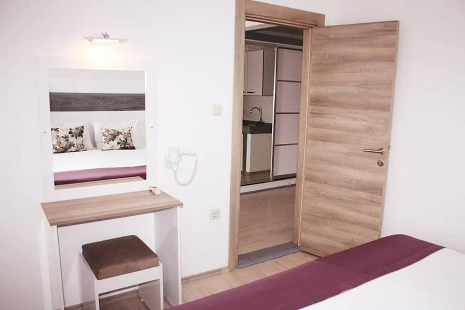 Parla Apart Hotel Çeşme 외부 사진